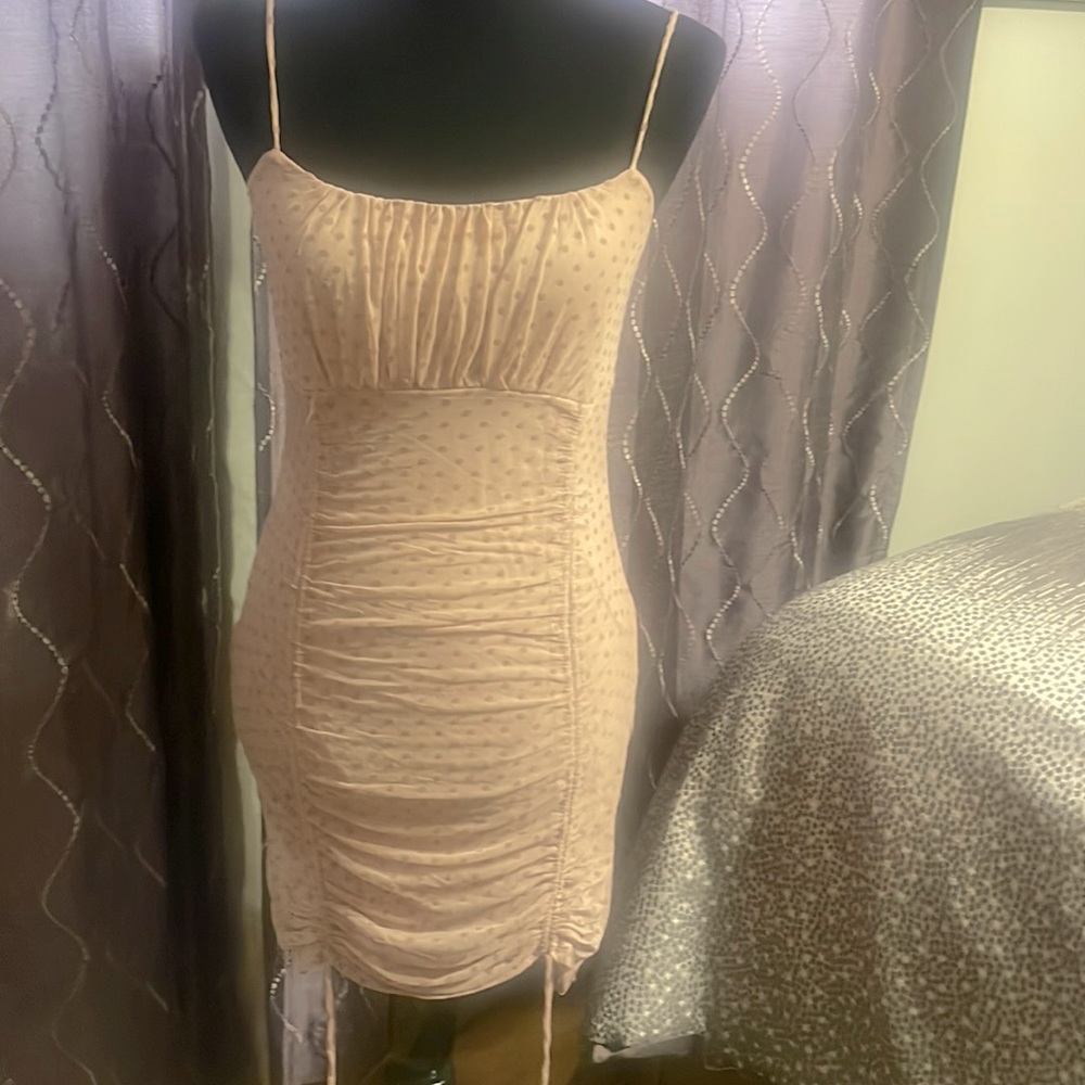 Adorable ruched blush pink dress